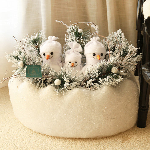 Large Snowman in Egg Pot