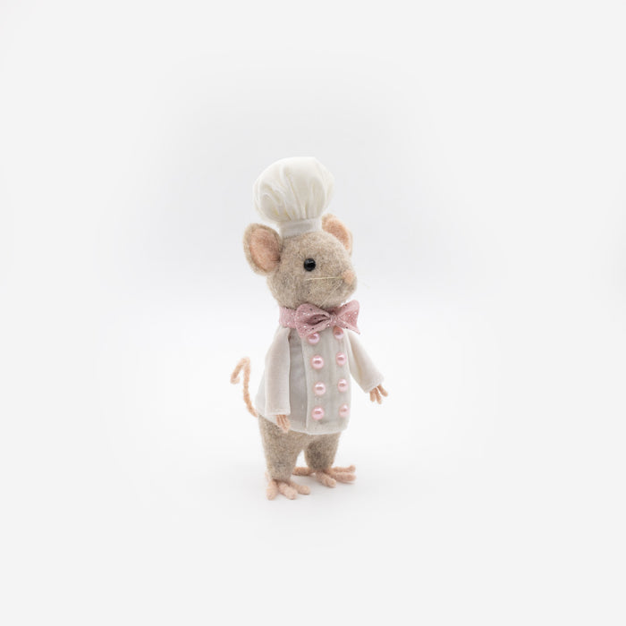 Felt chef mouse in white jacket and hat – right angle