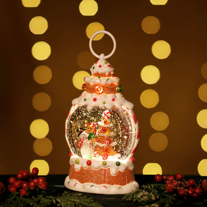 Snowing Gingerbread Cup Cake w/ Snowman
